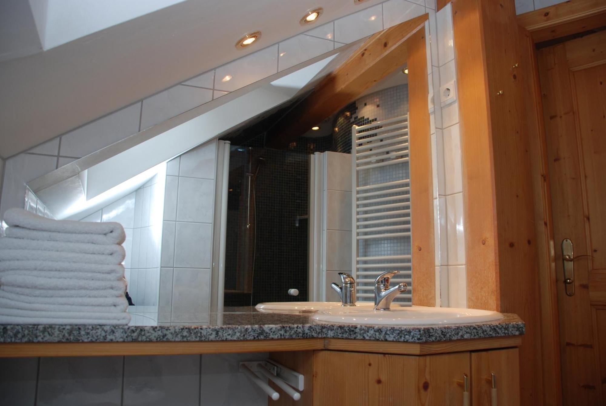 Fewo Wassertheurer Tröpolach Kamer foto